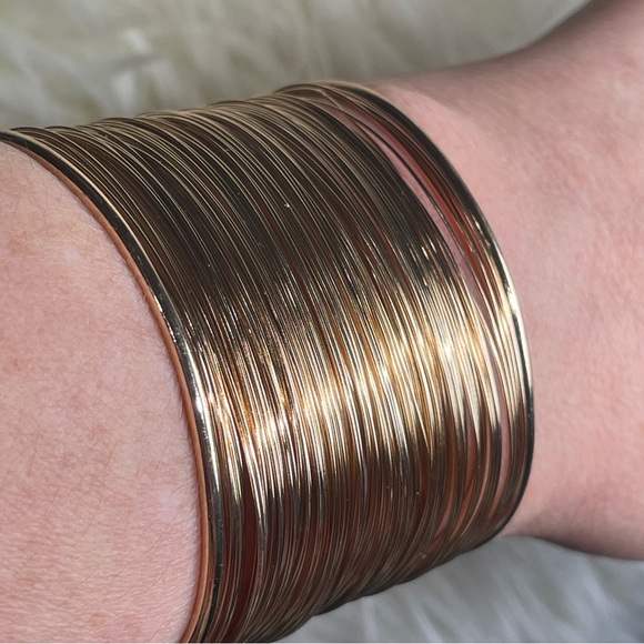 Boho Adjustable Gold Wire Bangle Cuff Stacking Bracelet - Picture 6 of 6
